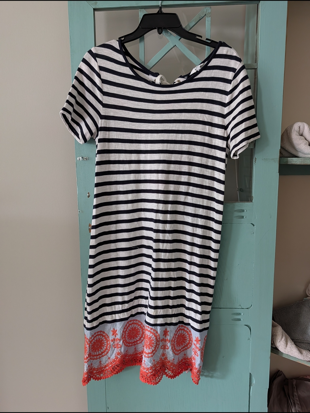 crown & ivy White and Navy Striped Shift Dress with Coral Trim